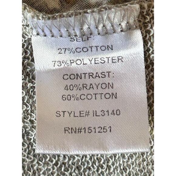 In Loom Bandana Patchwork Distressed Pullover | Size L - Picture 6 of 7